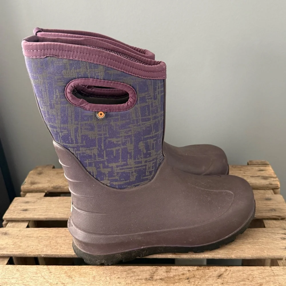 Bogs Kids Neo Classic Waterproof Winter Rain Boots -‎ Size 4Y A24